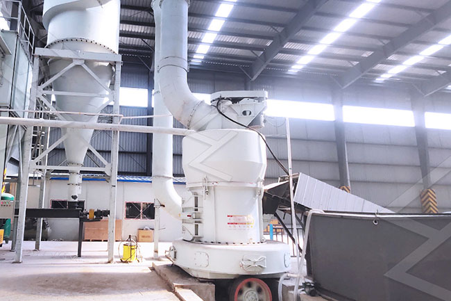 鋰云母磨粉設(shè)備：歐版磨粉機(jī)